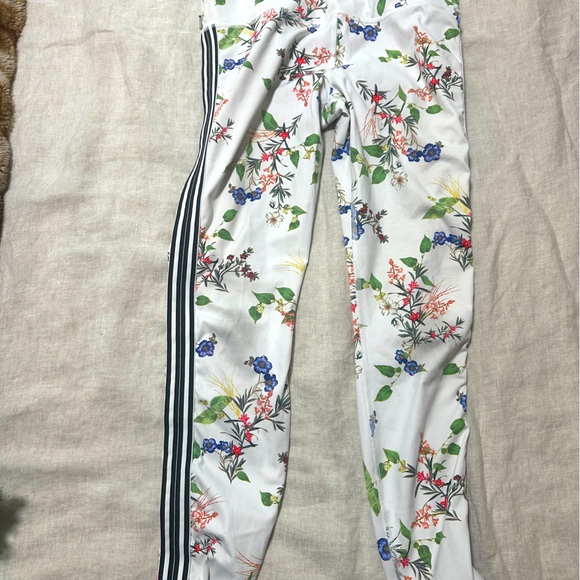 Athleta Contender Floral Blossom Leggings M - Picture 11 of 11